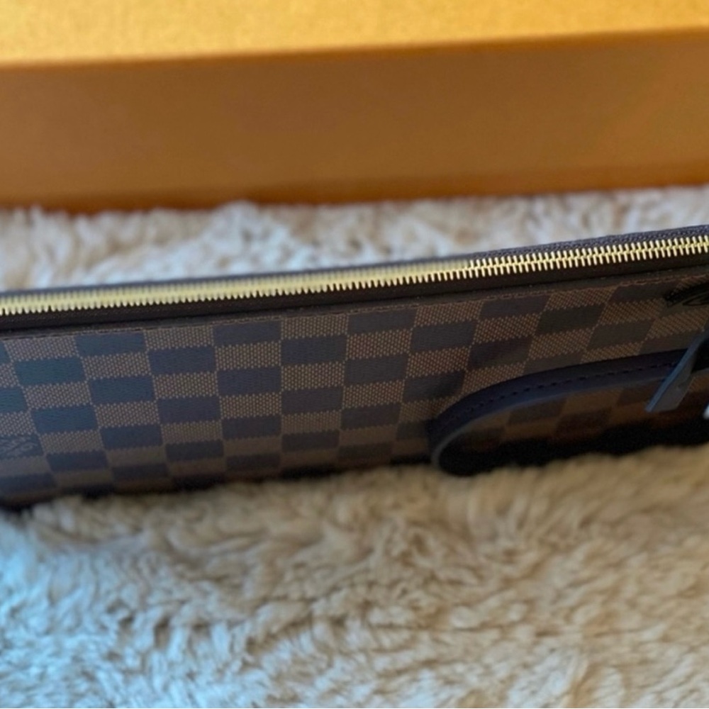 Authentic NEW Louis Vuitton Neverfull GM damier ebene wristlet pouch - Picture 10 of 10